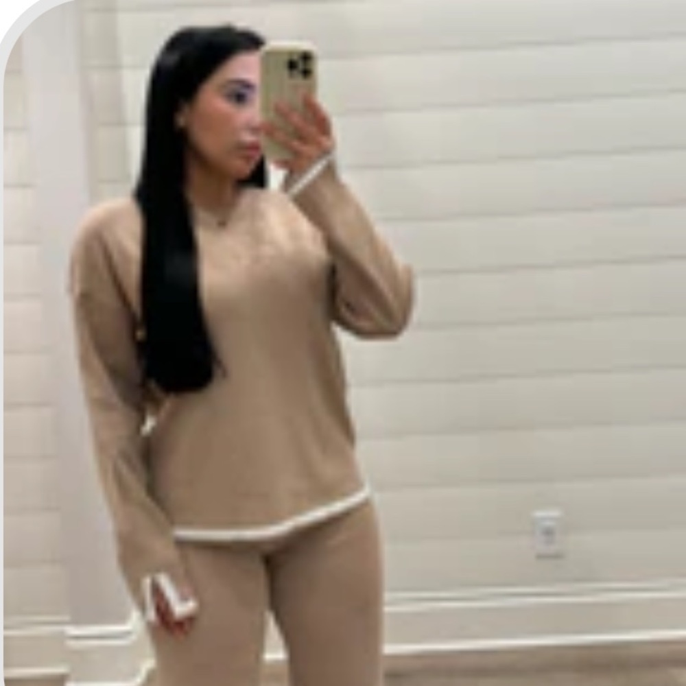 Tan Lounge Set